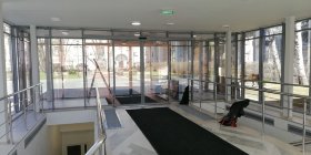 Автоматические противопожарные двери Geze